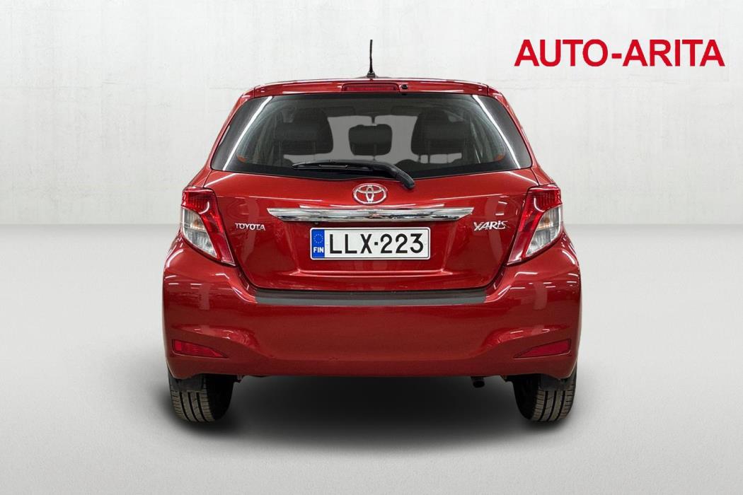 Toyota Yaris 2013