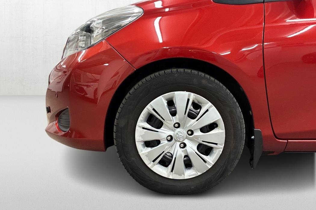 Toyota Yaris 2013
