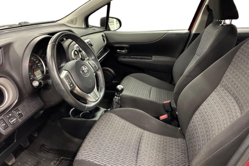 Toyota Yaris 2013