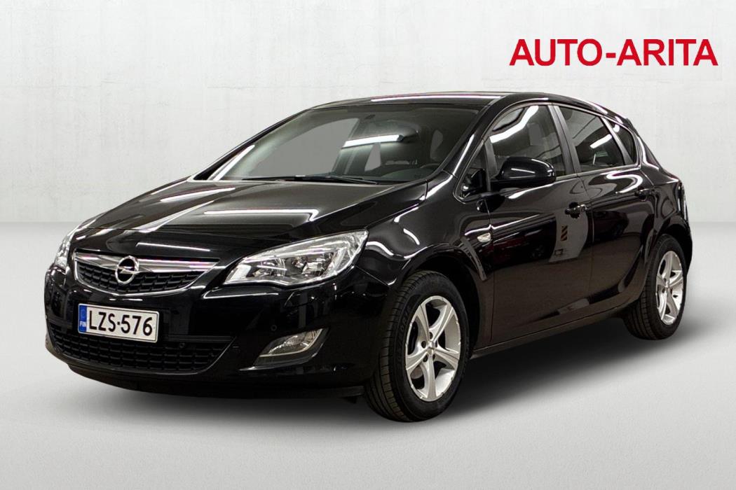 Opel Astra 2012