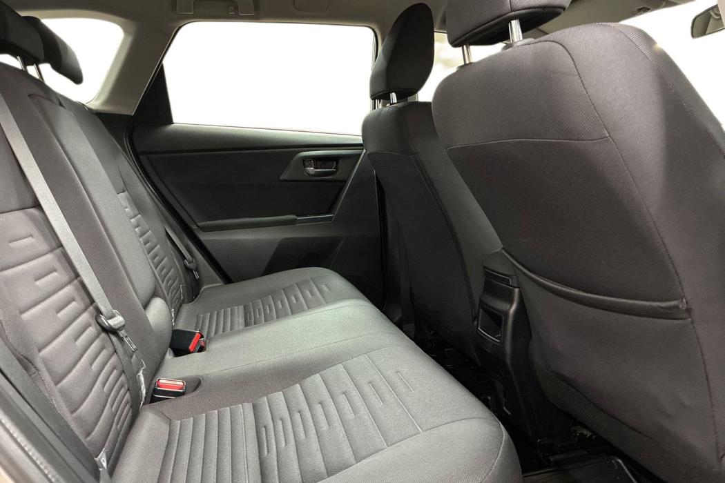 Toyota Auris 2016