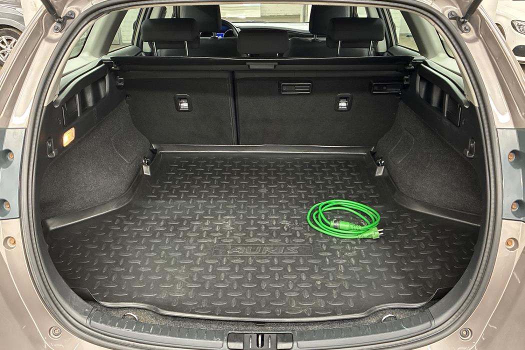 Toyota Auris 2016