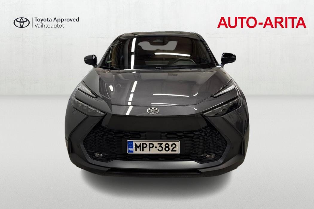 TOYOTA C-HR 2024