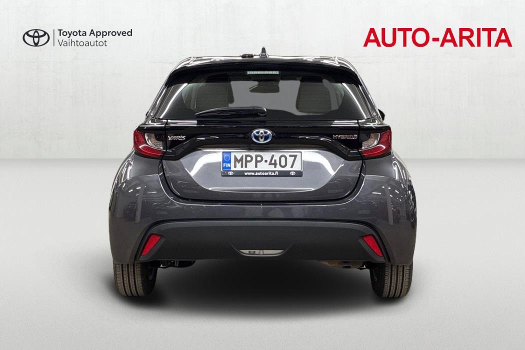 Toyota Yaris 2024