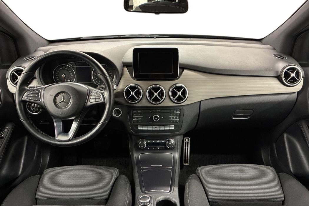 Mercedes-Benz B 2016