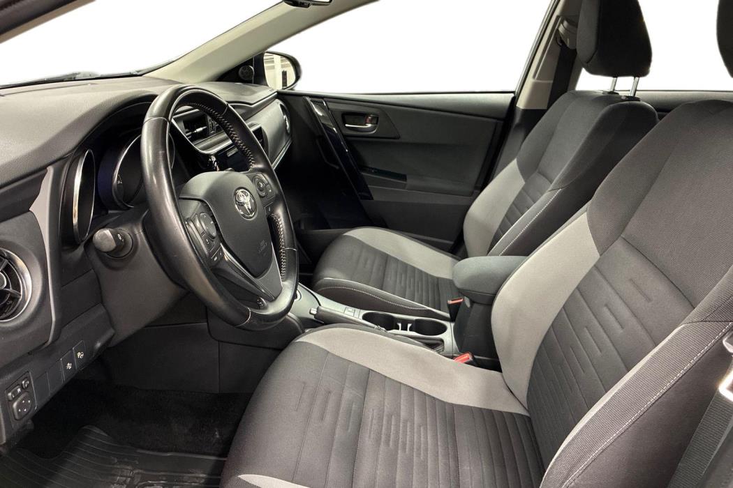 Toyota Auris 2017