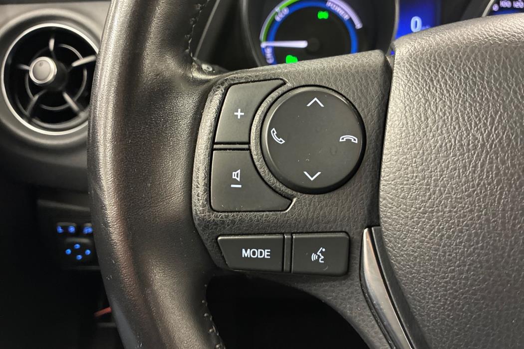 Toyota Auris 2017