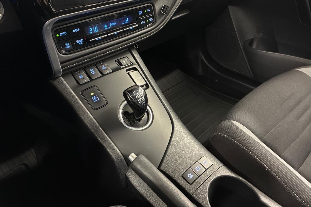 Toyota Auris 2017