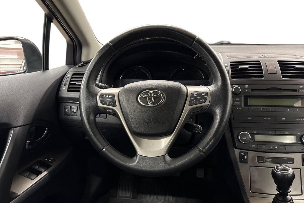Toyota Avensis 2009