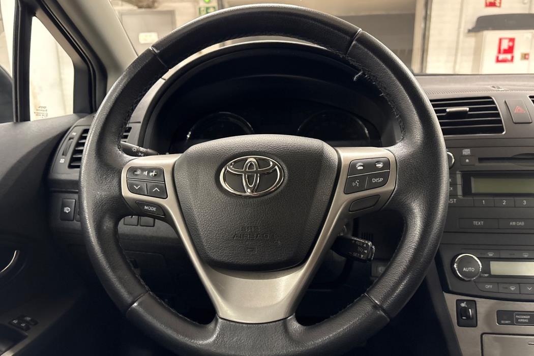 Toyota Avensis 2009