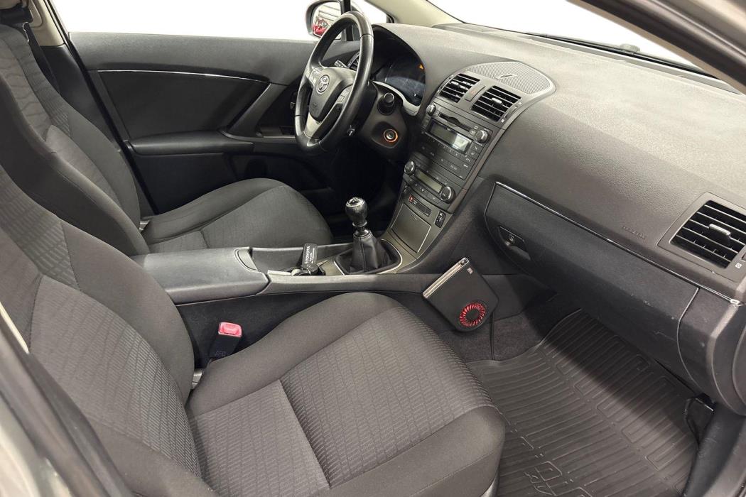 Toyota Avensis 2009
