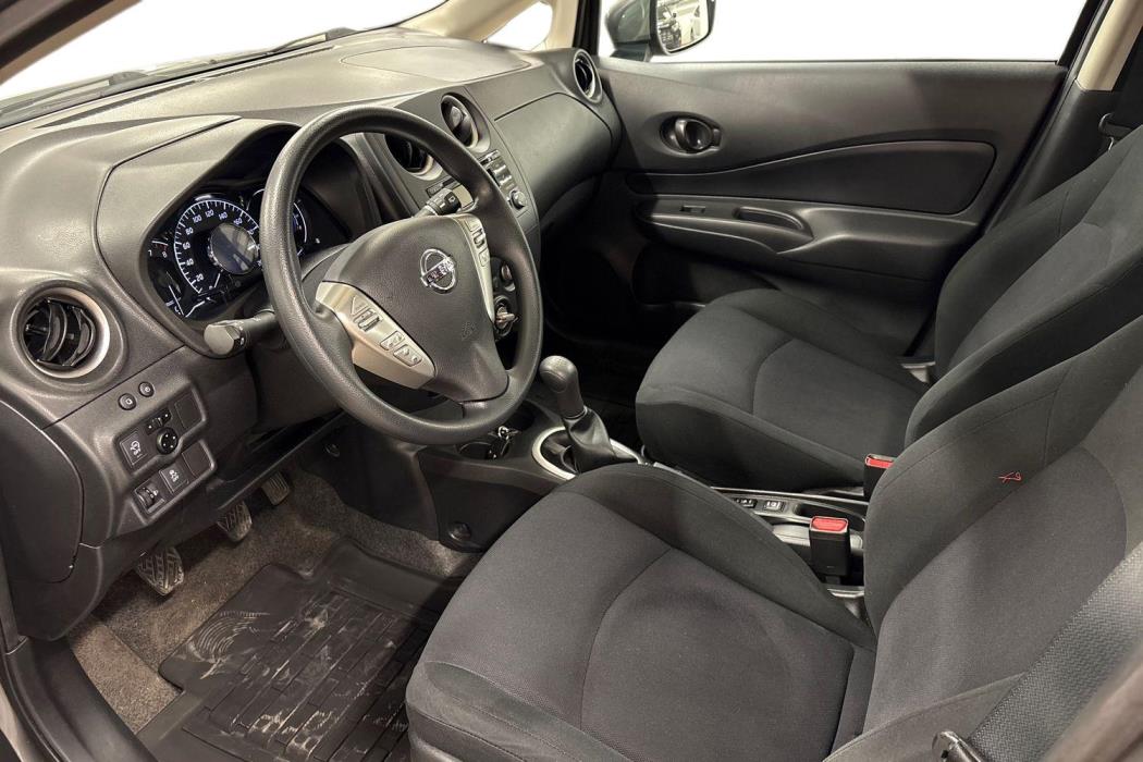 NISSAN Note 2015