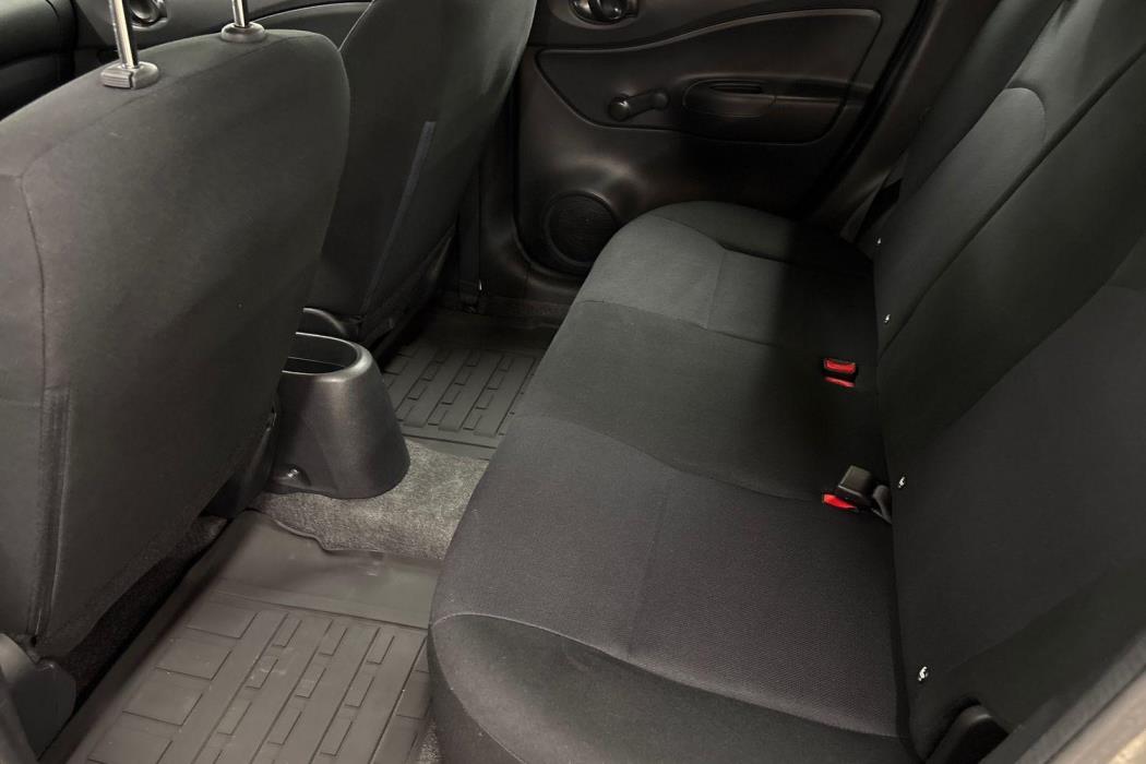 NISSAN Note 2015