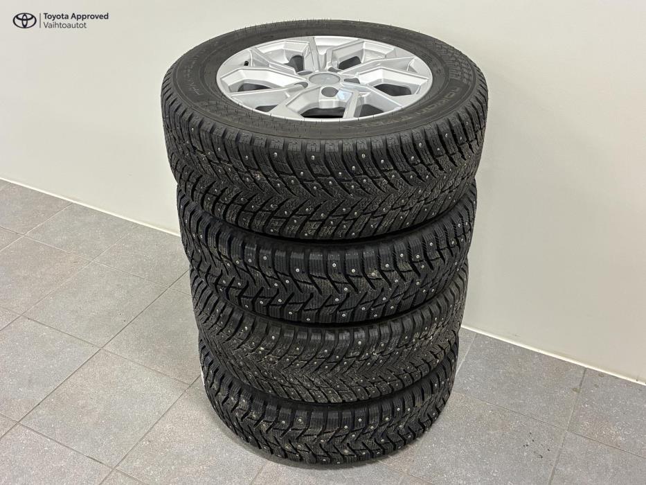 Toyota Yaris Cross 2024