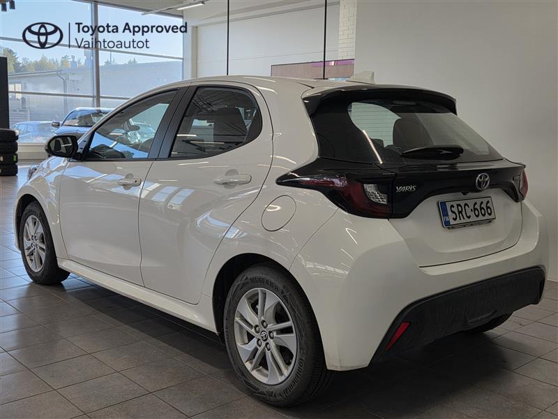 Toyota Yaris 2024