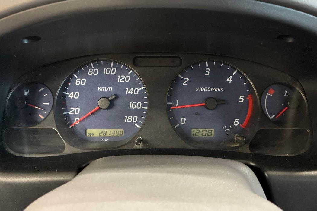 Nissan Pick-up 2004