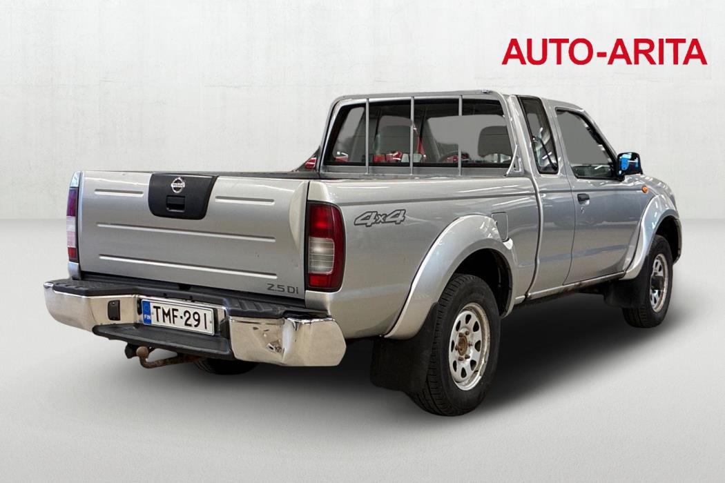 Nissan Pick-up 2004