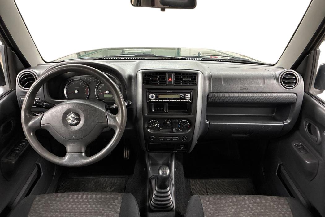 Suzuki Jimny 2006