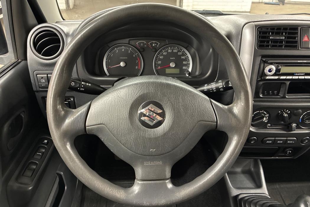 Suzuki Jimny 2006