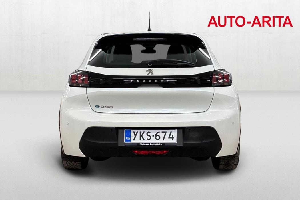Peugeot e-208 2022