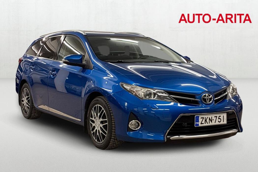 Toyota Auris 2015