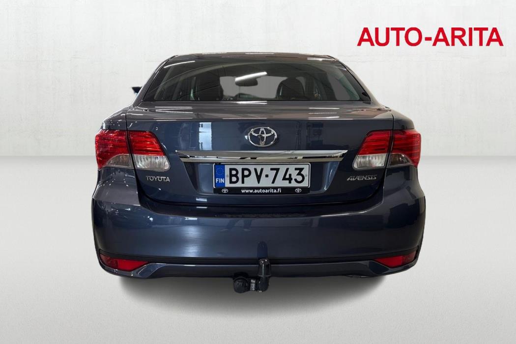 TOYOTA AVENSIS 2012