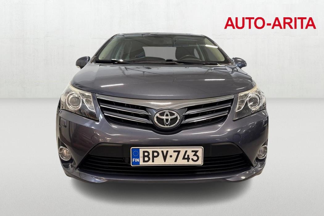 TOYOTA AVENSIS 2012