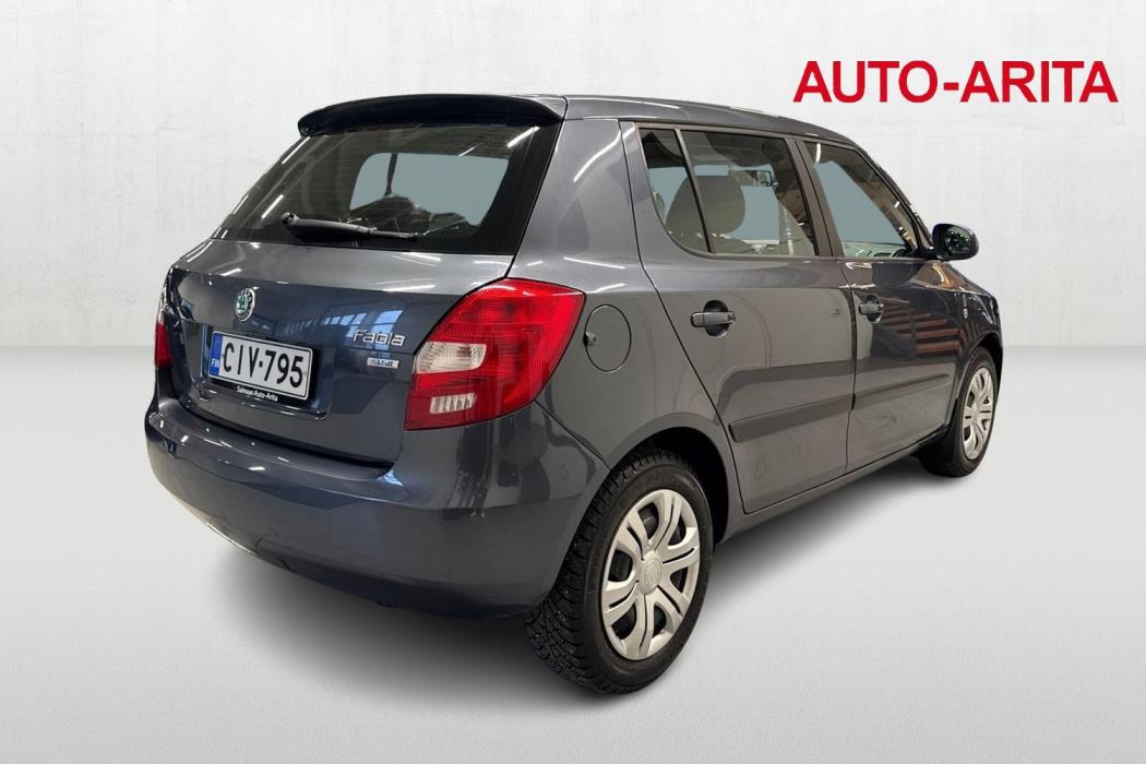 SKODA FABIA 2013