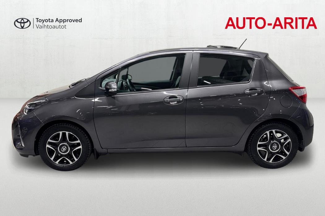TOYOTA YARIS 2017
