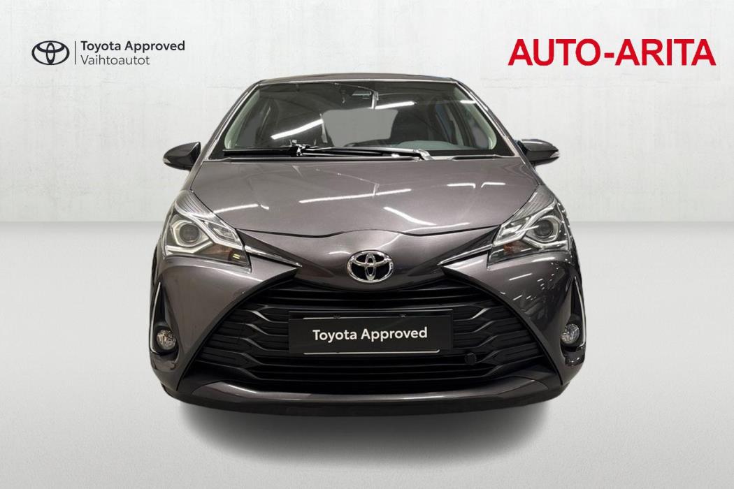 TOYOTA YARIS 2017