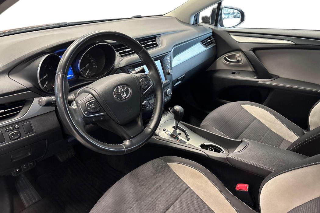 Toyota Avensis 2017