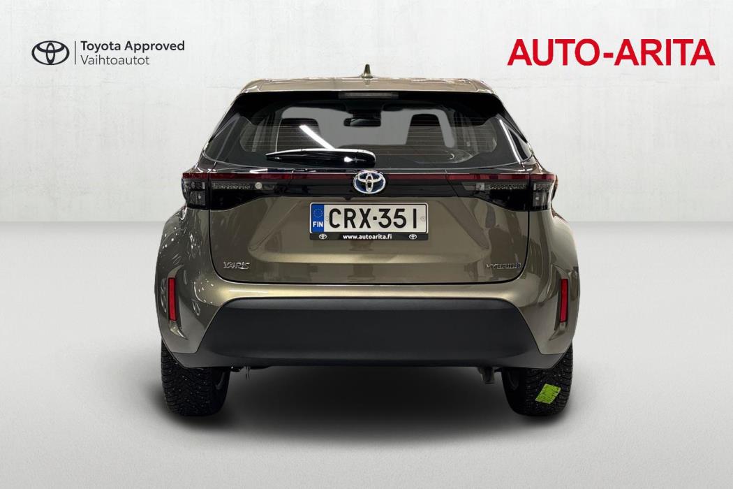 TOYOTA Yaris Cross 2024
