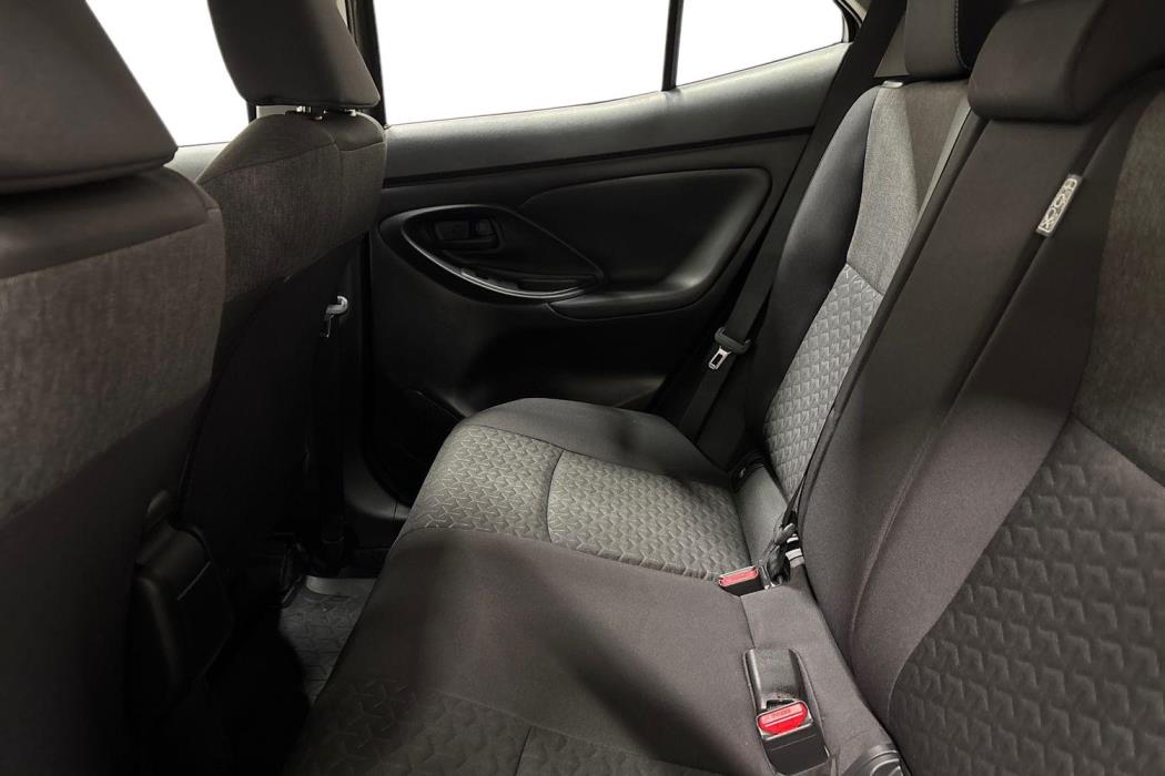 TOYOTA Yaris Cross 2024