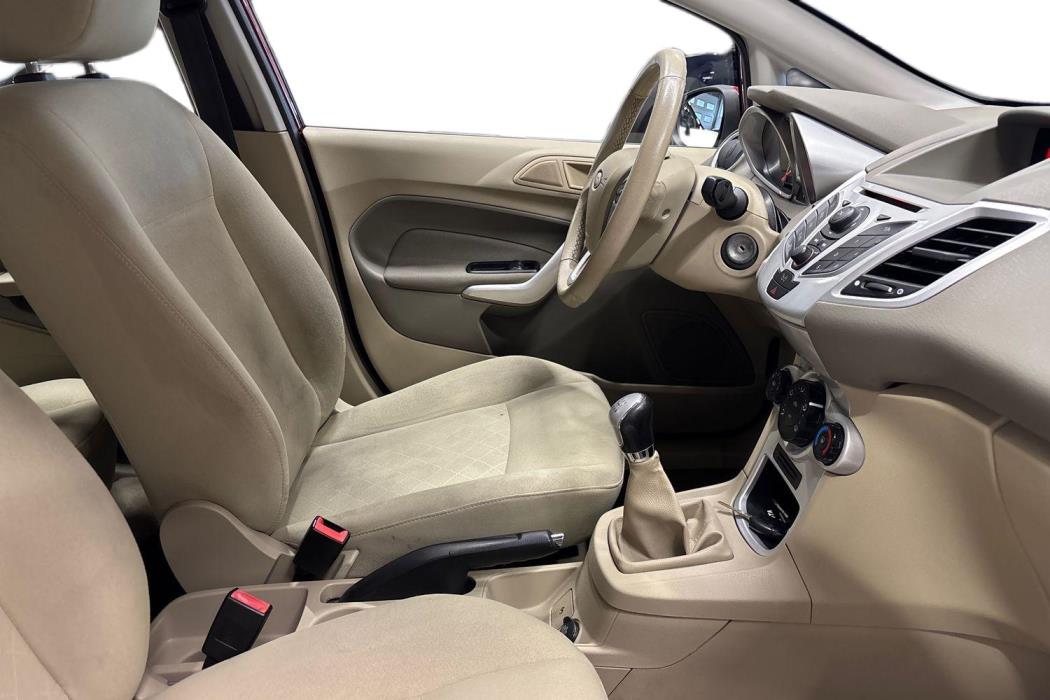 FORD FIESTA 2009
