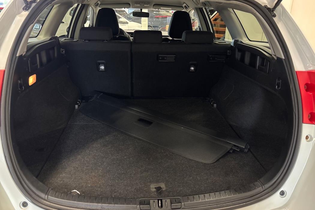 TOYOTA AURIS 2015