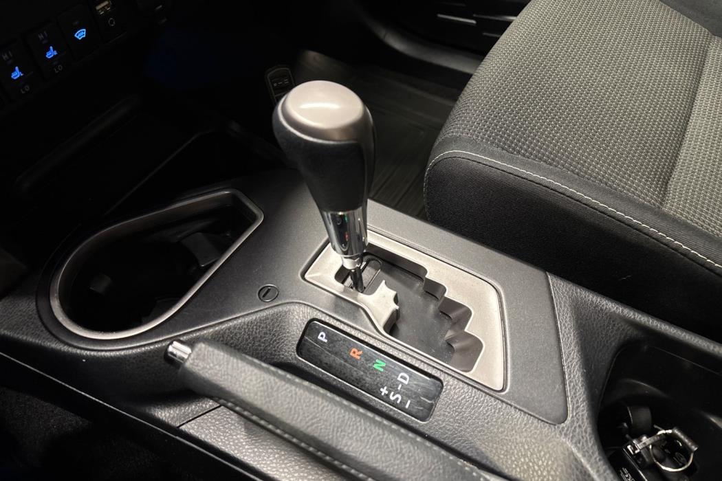 TOYOTA RAV4 2018