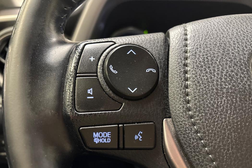 TOYOTA RAV4 2018