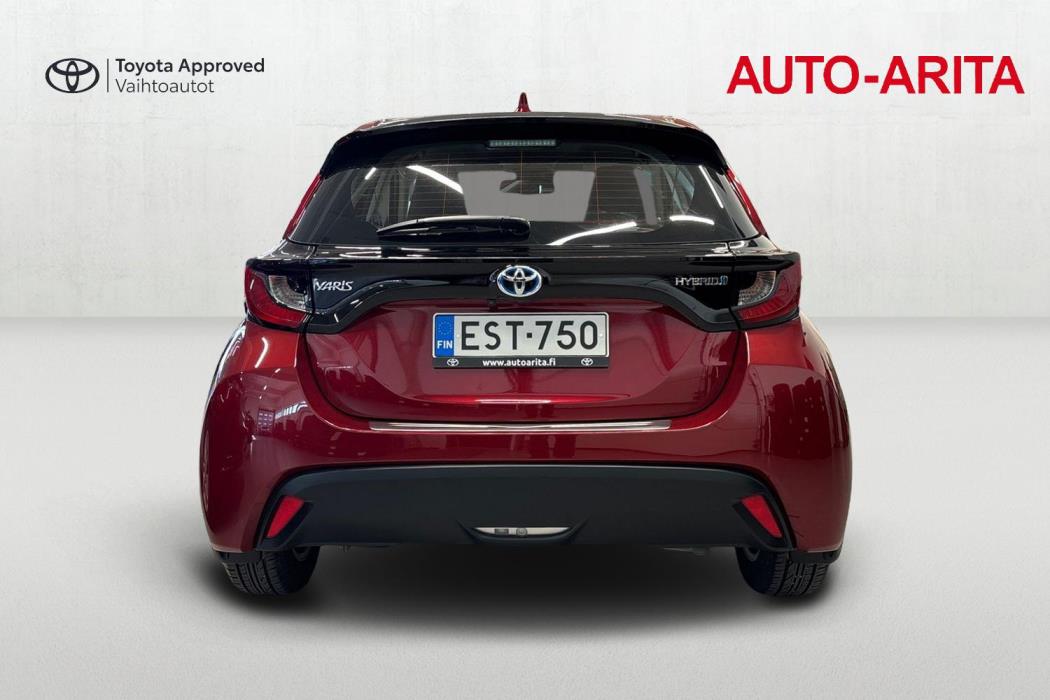 Toyota Yaris 2021