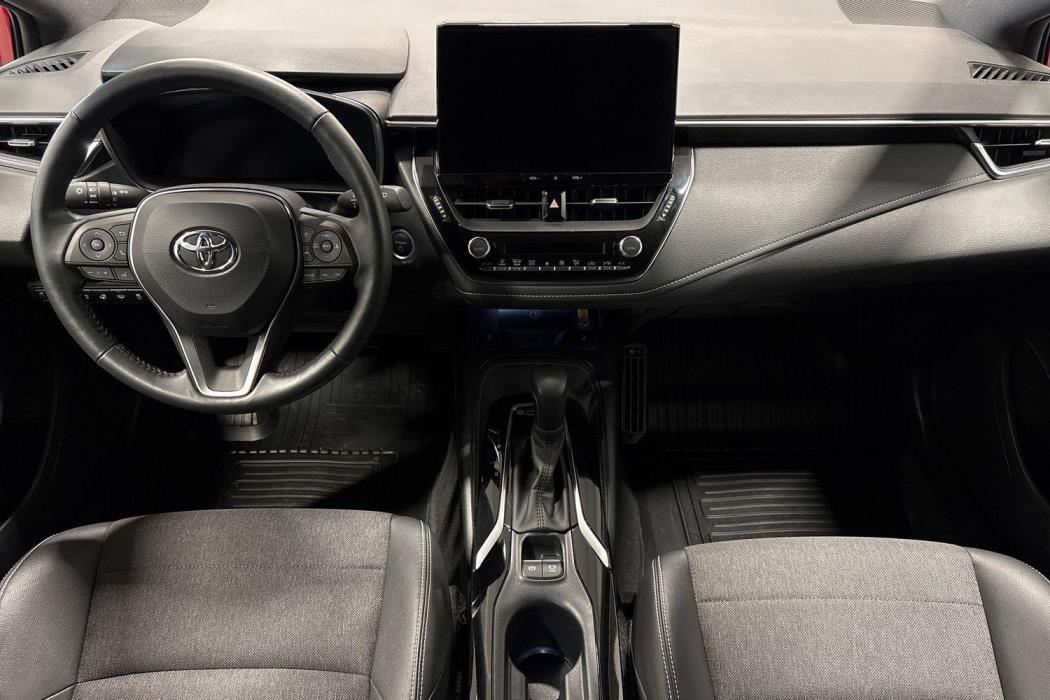 TOYOTA COROLLA 2024