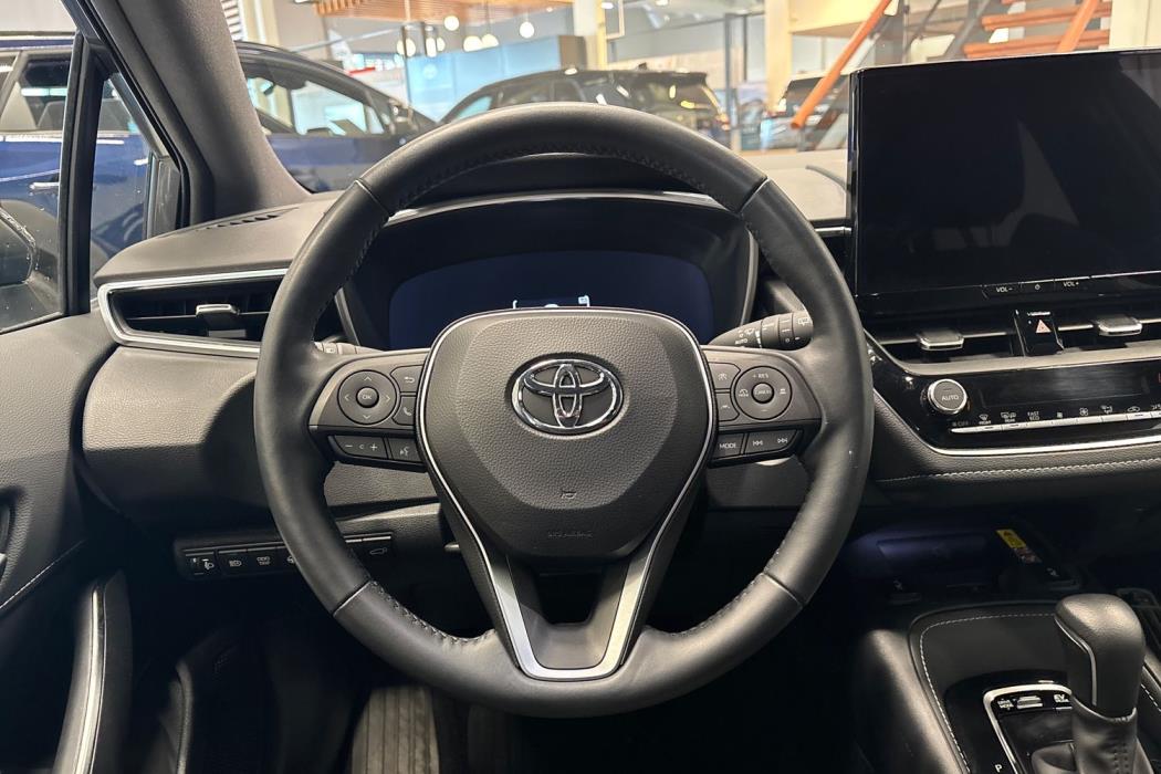 TOYOTA COROLLA 2024