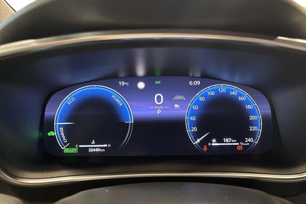 TOYOTA COROLLA 2024