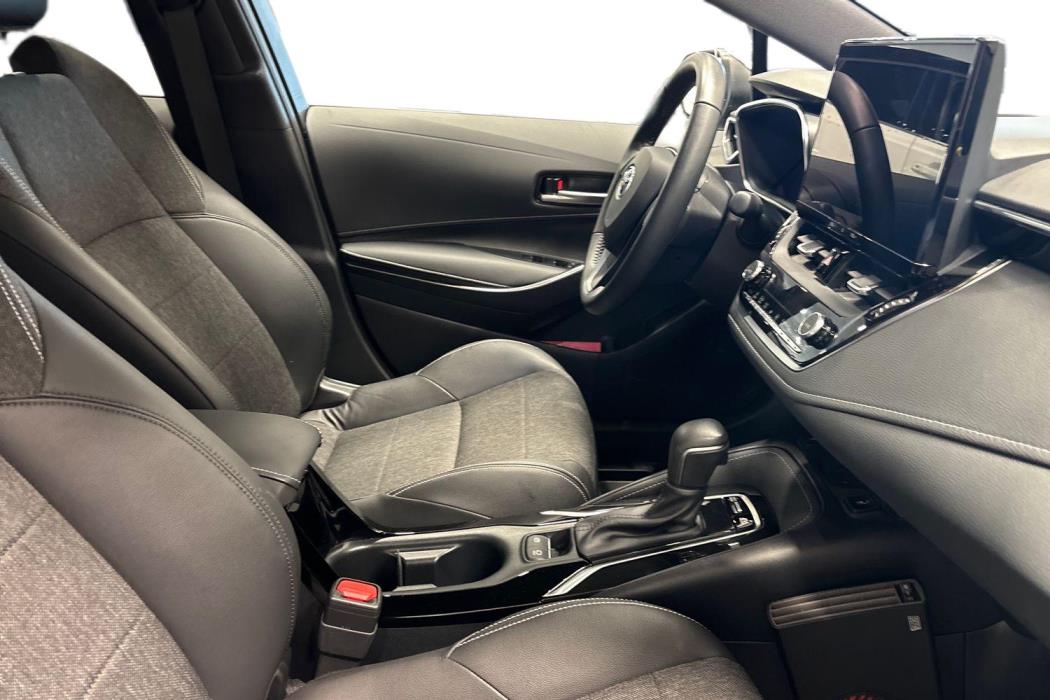 TOYOTA COROLLA 2024
