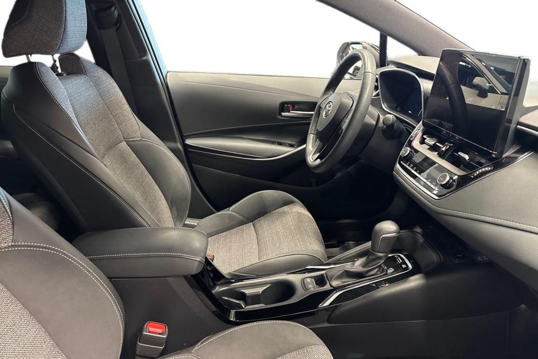 TOYOTA COROLLA 2025