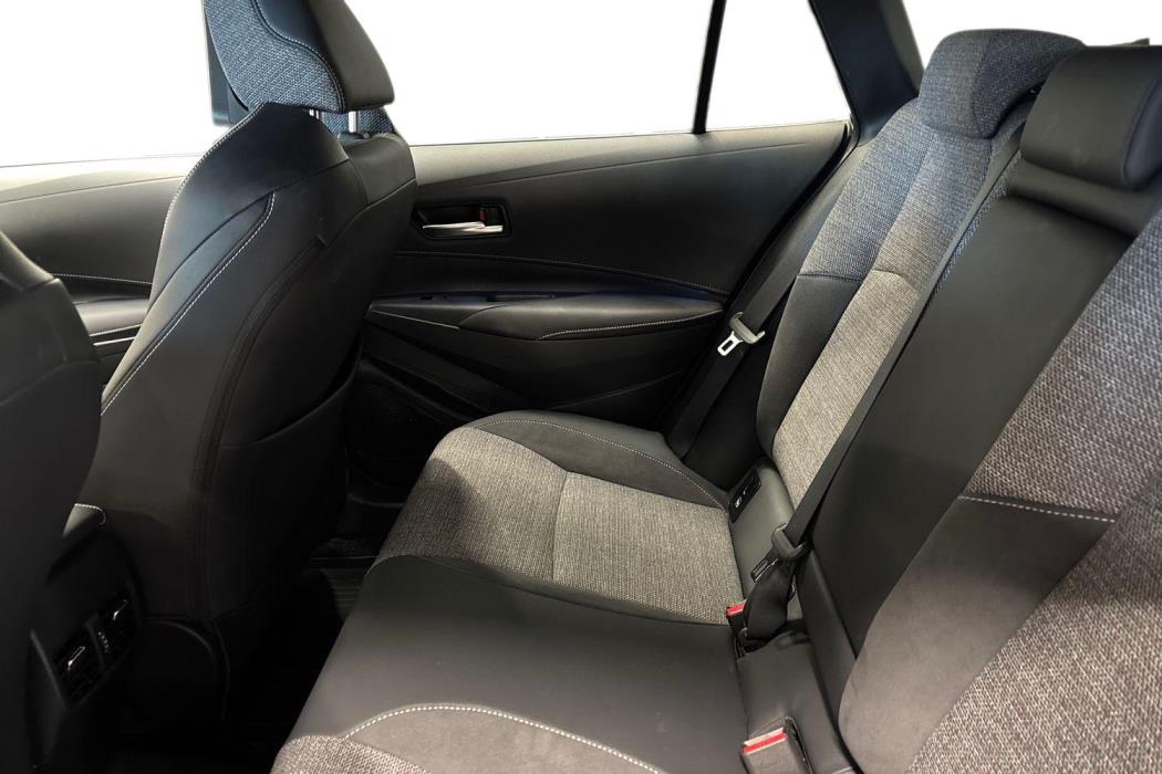 TOYOTA COROLLA 2025