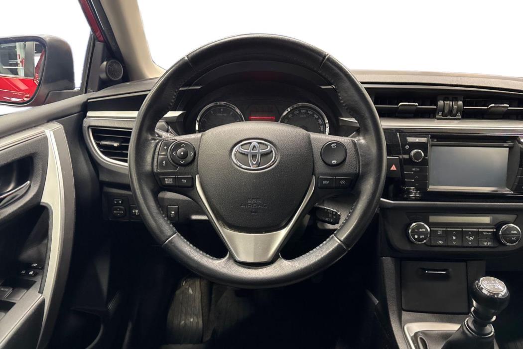 TOYOTA COROLLA 2014