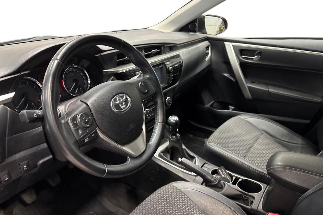 TOYOTA COROLLA 2014