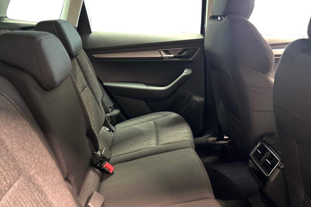 SKODA Karoq 2019