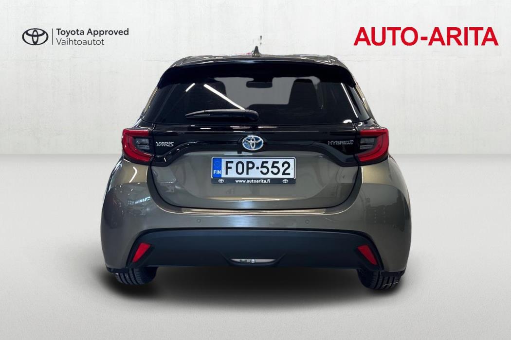Toyota Yaris 2021