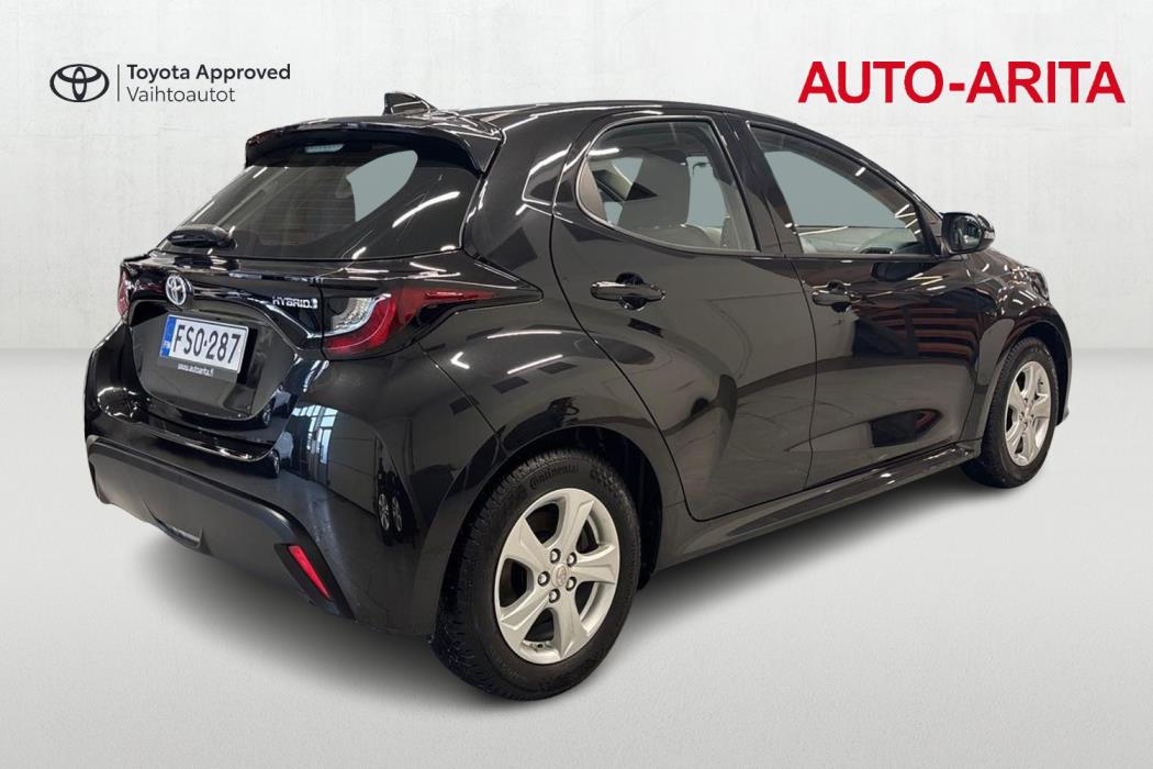 Toyota Yaris 2023