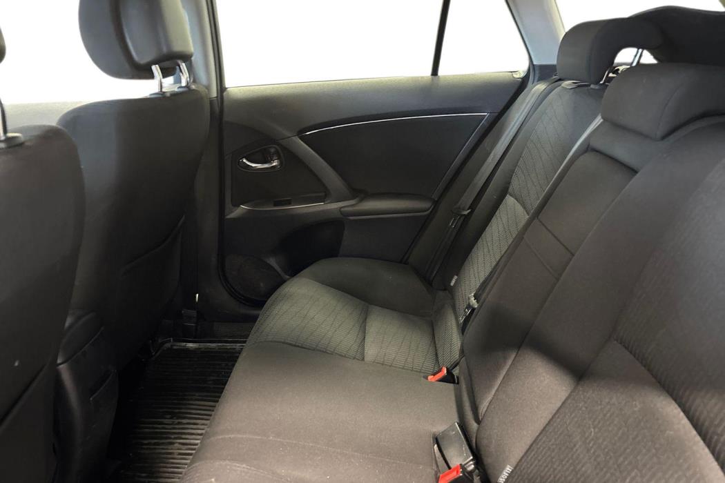 TOYOTA AVENSIS 2009